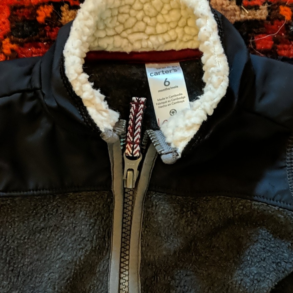 Fleece zip up 6 month - Picture 2 of 2